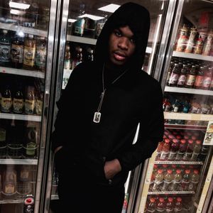 Meet your Posher, Lawrence